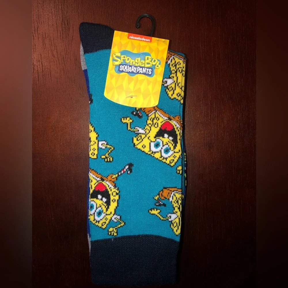 SPONGEBOB SQUAREPANTS NOVELTY CREW SOCKS NWT MEN’S SHOE SIZE 8-12